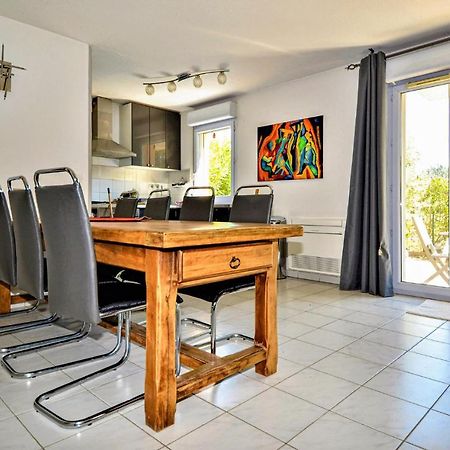 Lovely Apartment In Orange With Kitchen Orange (Vaucluse) Exterior foto