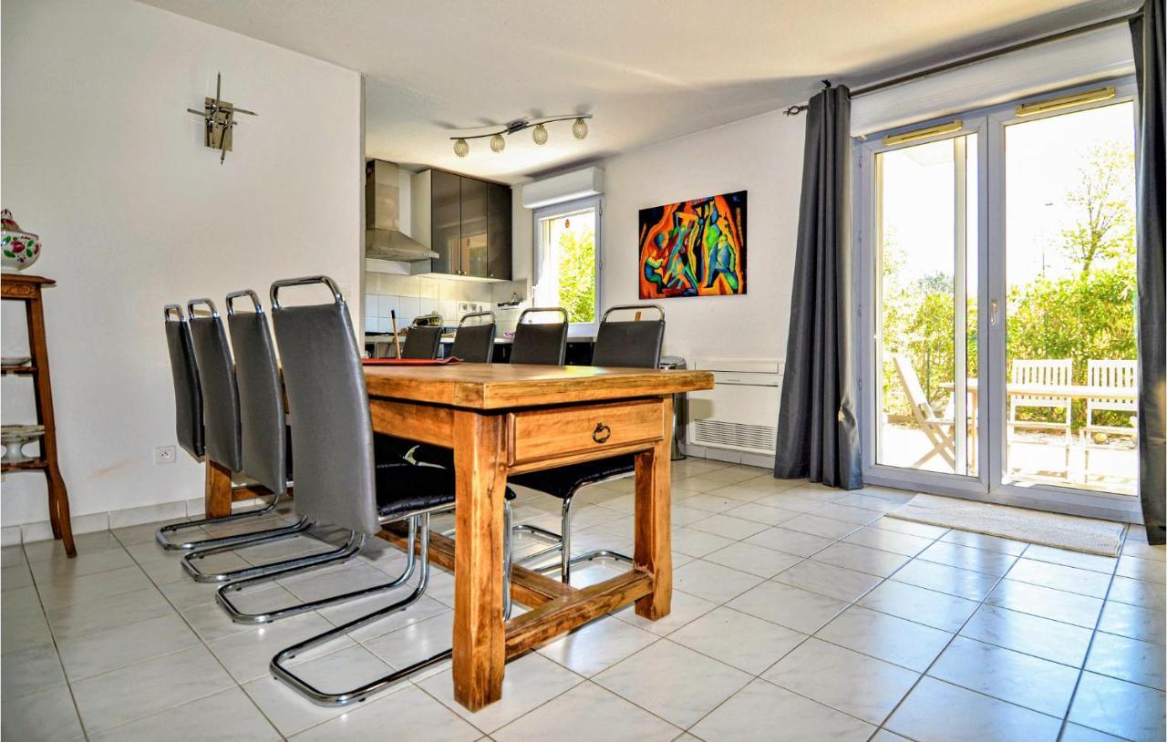 Lovely Apartment In Orange With Kitchen Orange (Vaucluse) Exterior foto